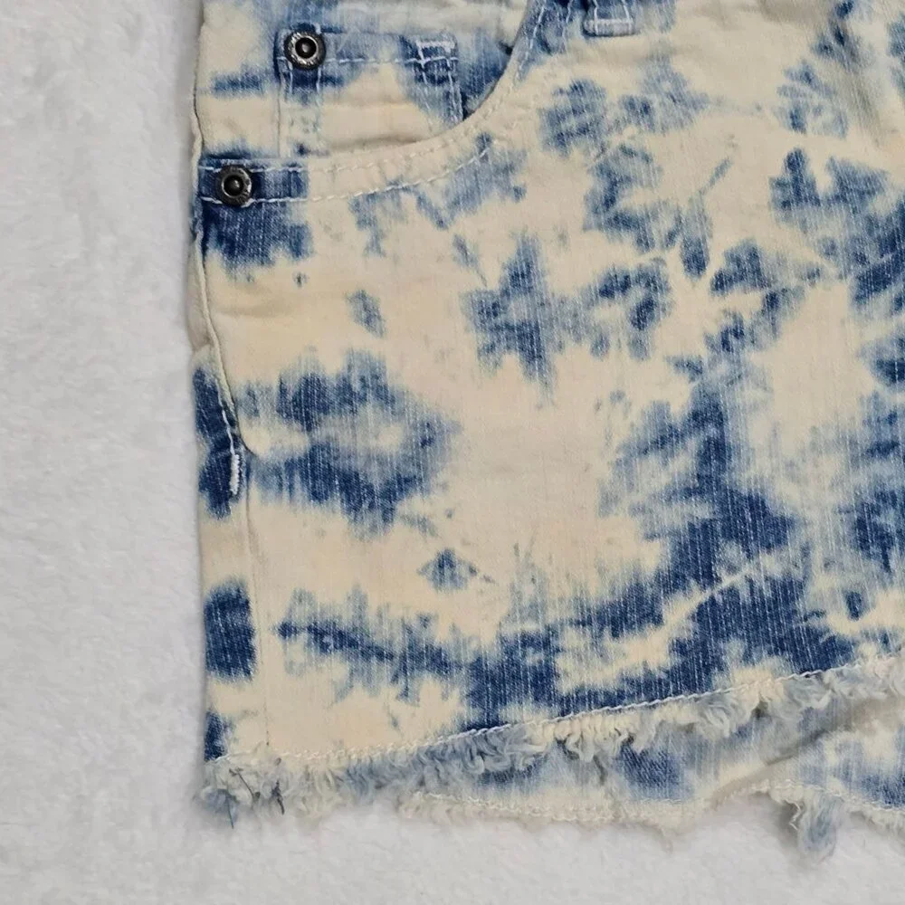 Mudd Girls Blue White Tie Dye Raw Hem Adjustable Waist Denim Shorts Excellent 8